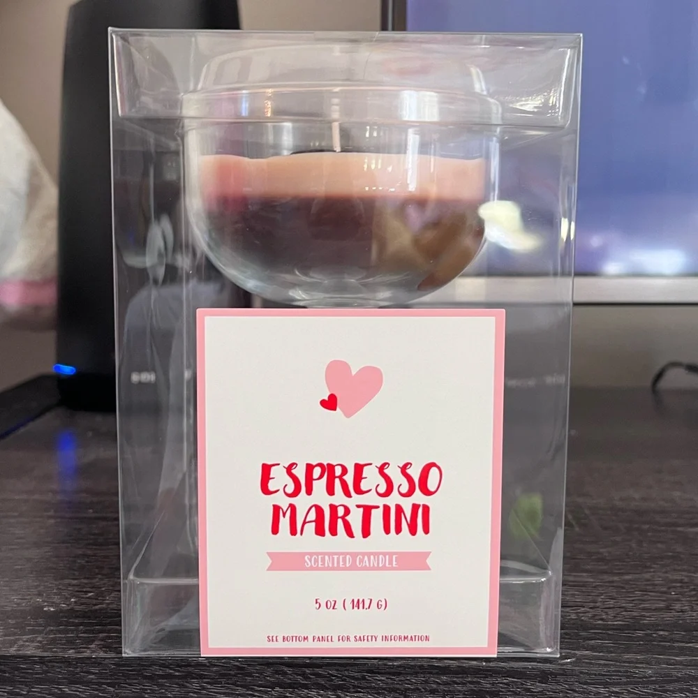 NEW Target Bullseyes Playground Espresso Martini Candle💕